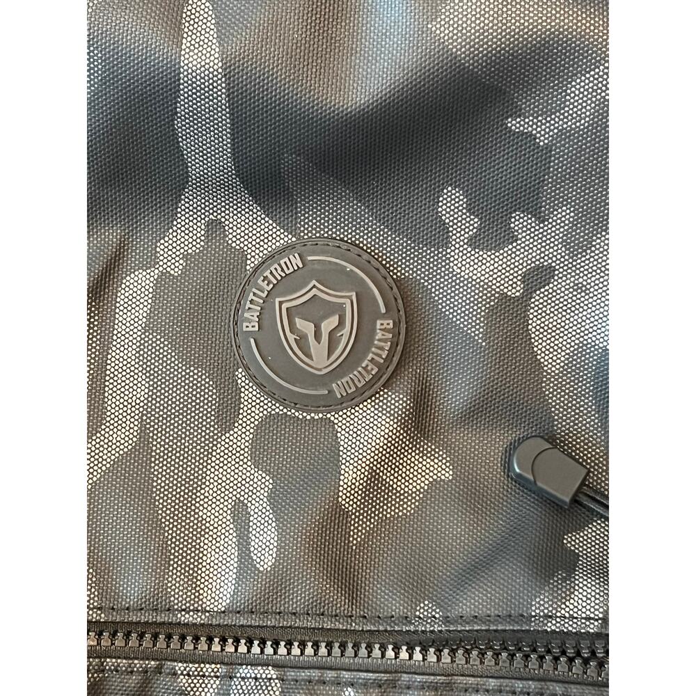 Battletron Camo Backpack - Picture 3 of 4